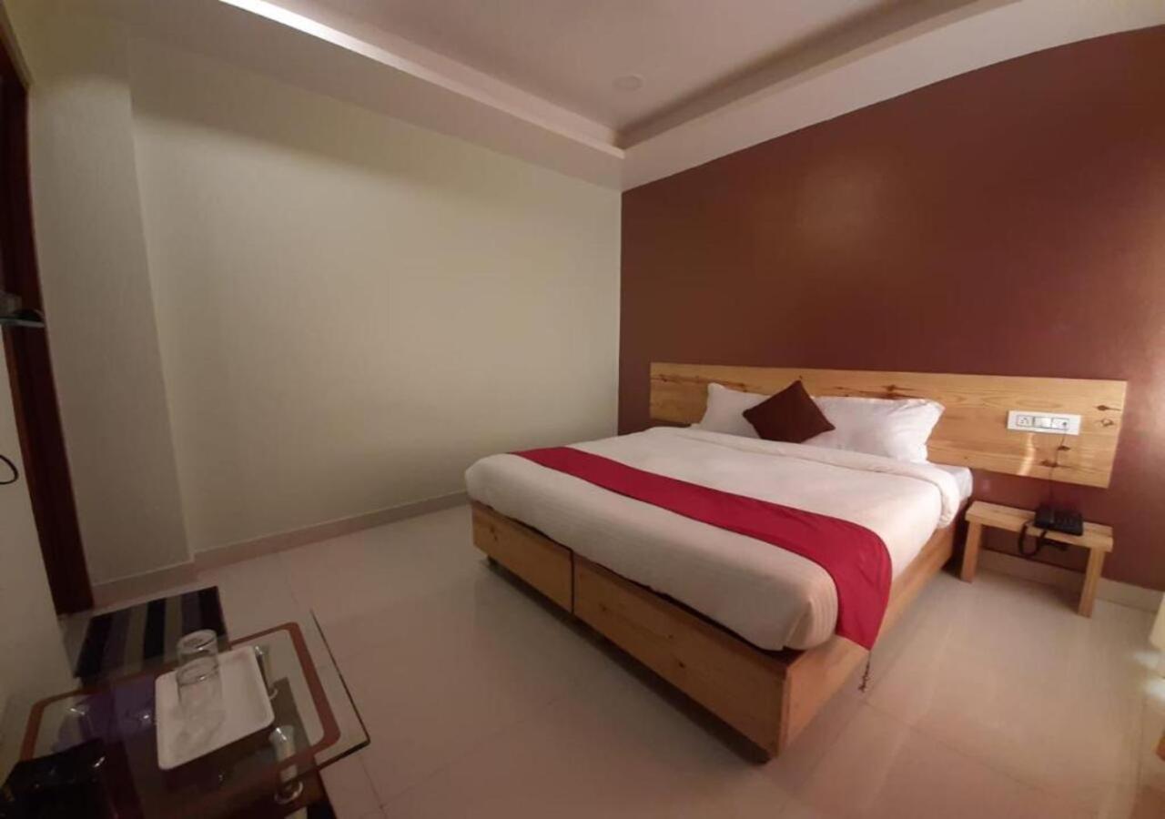 Hotel Yoga Retreat By Queens Valley Rishīkesh Exterior foto